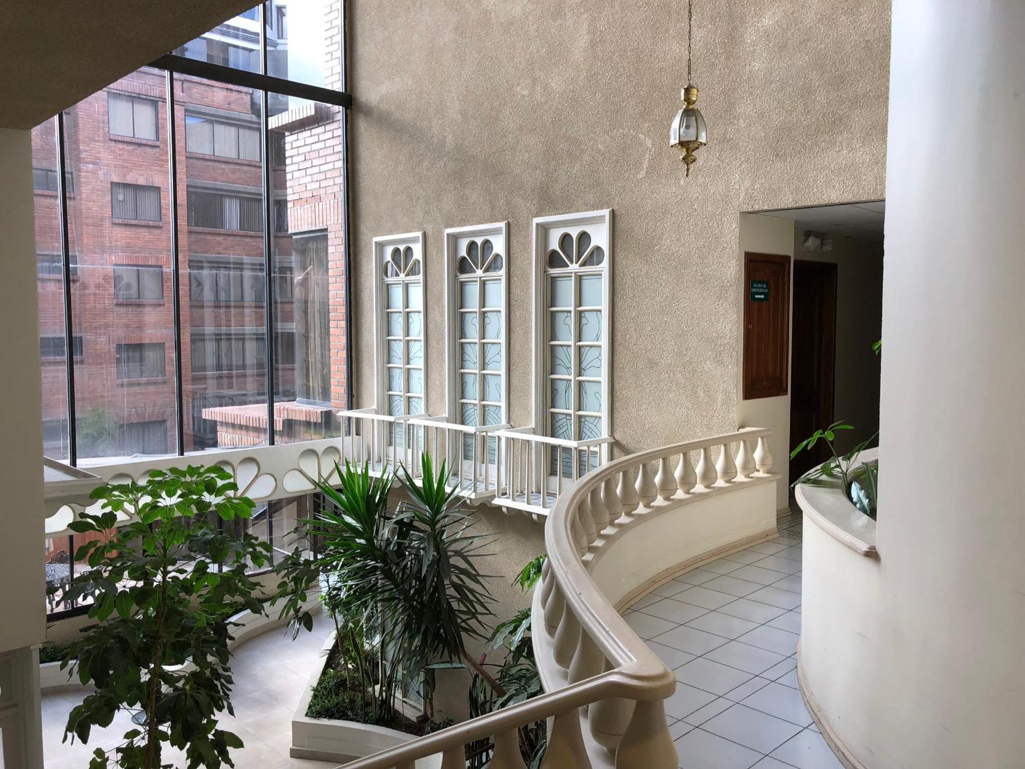 Hotel Nass Pinar Del Lago クエンカ エクステリア 写真